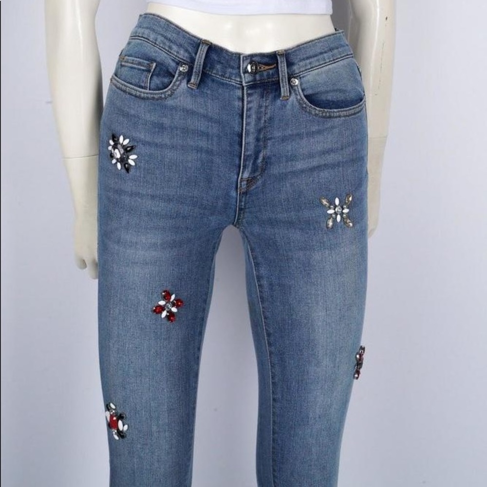 JUICY COUTURE FLOWER POWER EMBELLISHED SKINNY JEAN